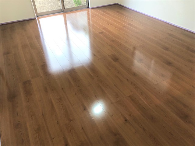 フロアコーティング施工事例 施工後｜埼玉県さいたま市 ご新築戸建て M様邸 コーティングハウス シリコンフロアコーティング施工済み
