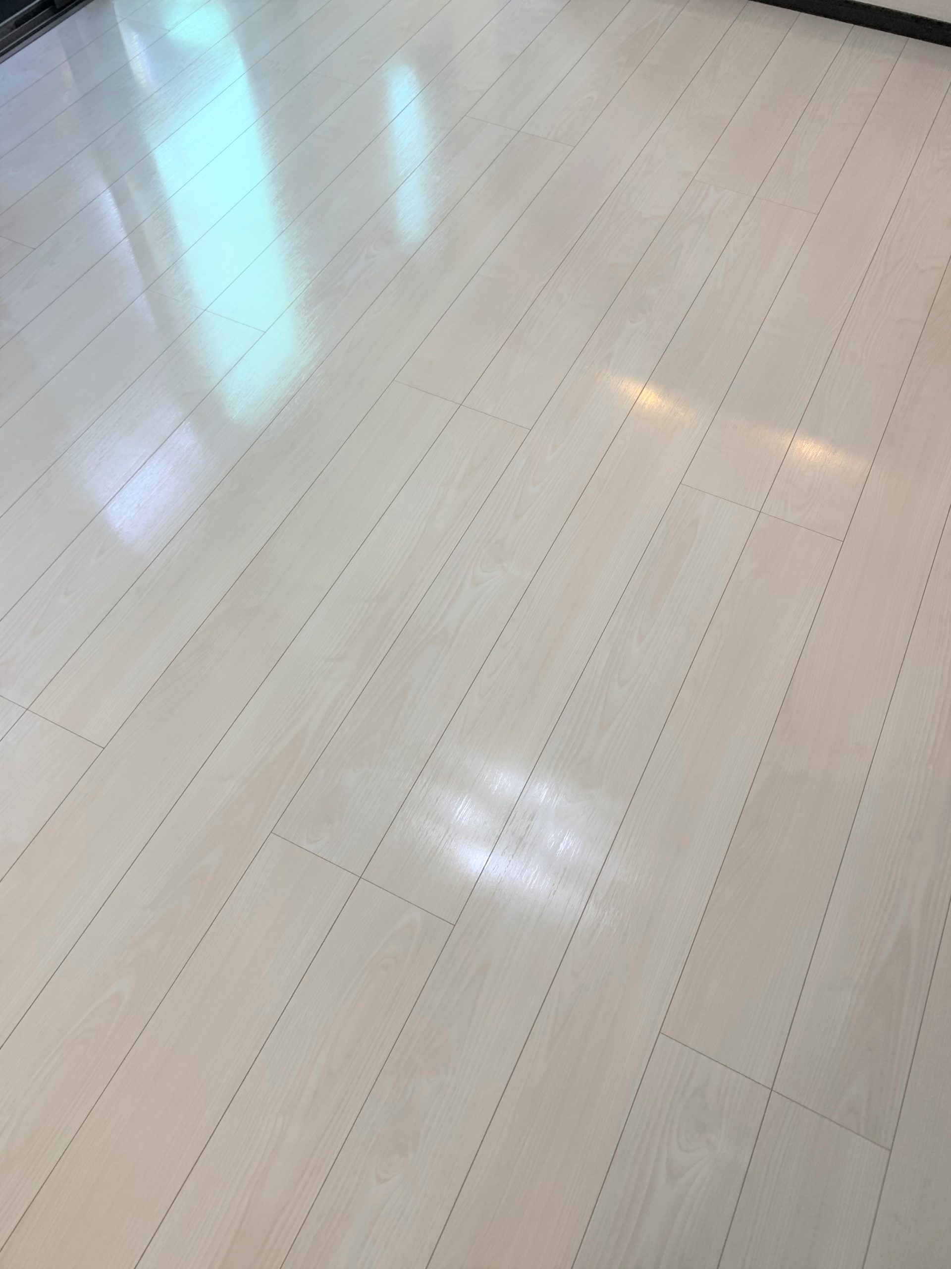 フロアコーティング施工事例 施工後｜福岡県福岡市 ご新築戸建て H様邸 コーティングハウス シリコンフロアコーティング施工済み