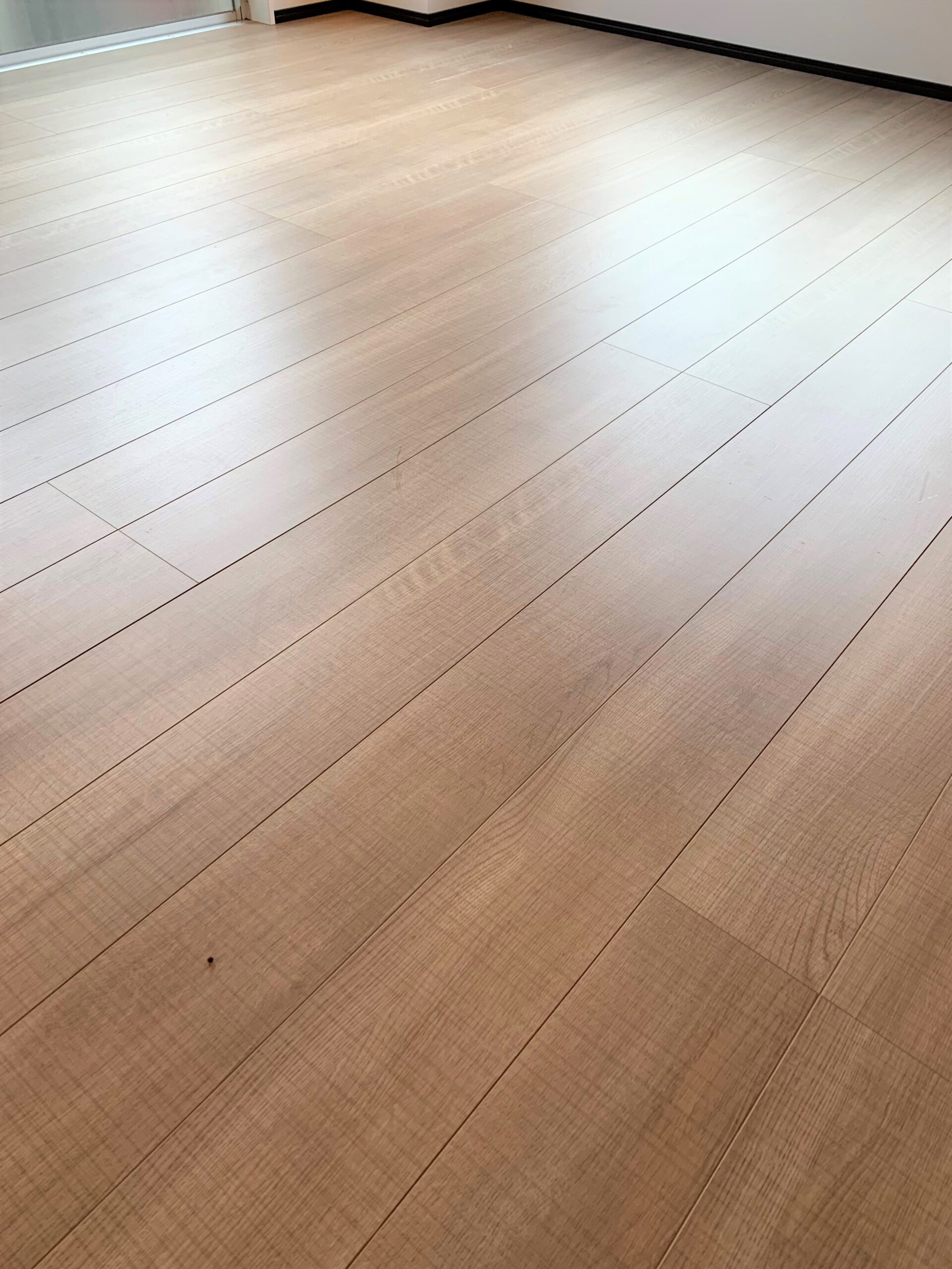 coatinghouse-kanagawa-kawasaki-shinchikumansion-before フロアコーティング施工事例 施工前|神奈川県川崎市 ご新築マンション I様邸の床の状態
