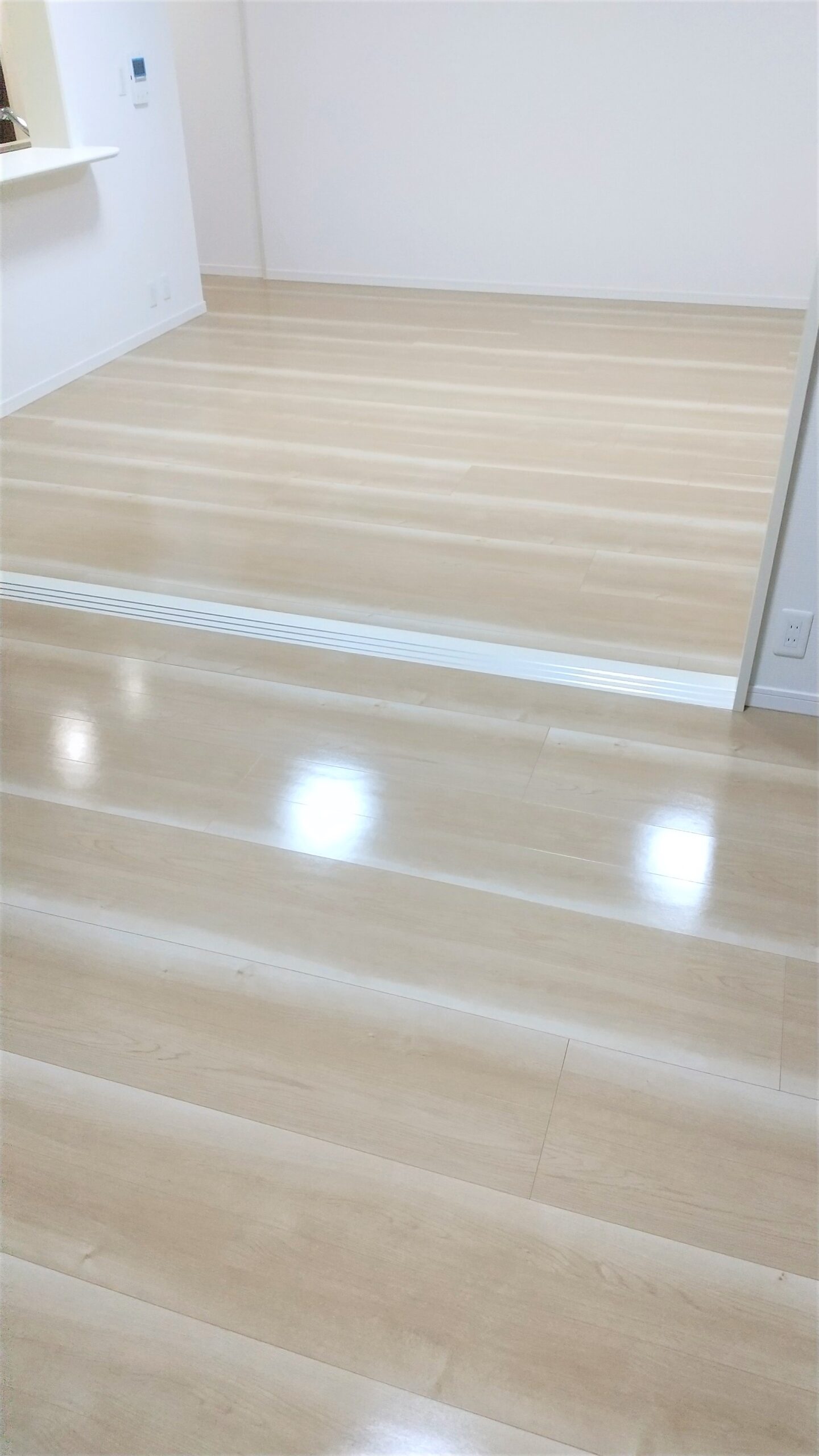 フロアコーティング施工事例 施工後｜神奈川県横浜市 ご新築戸建て W様邸 コーティングハウス 水性ウレタンフロアコーティング施工済み