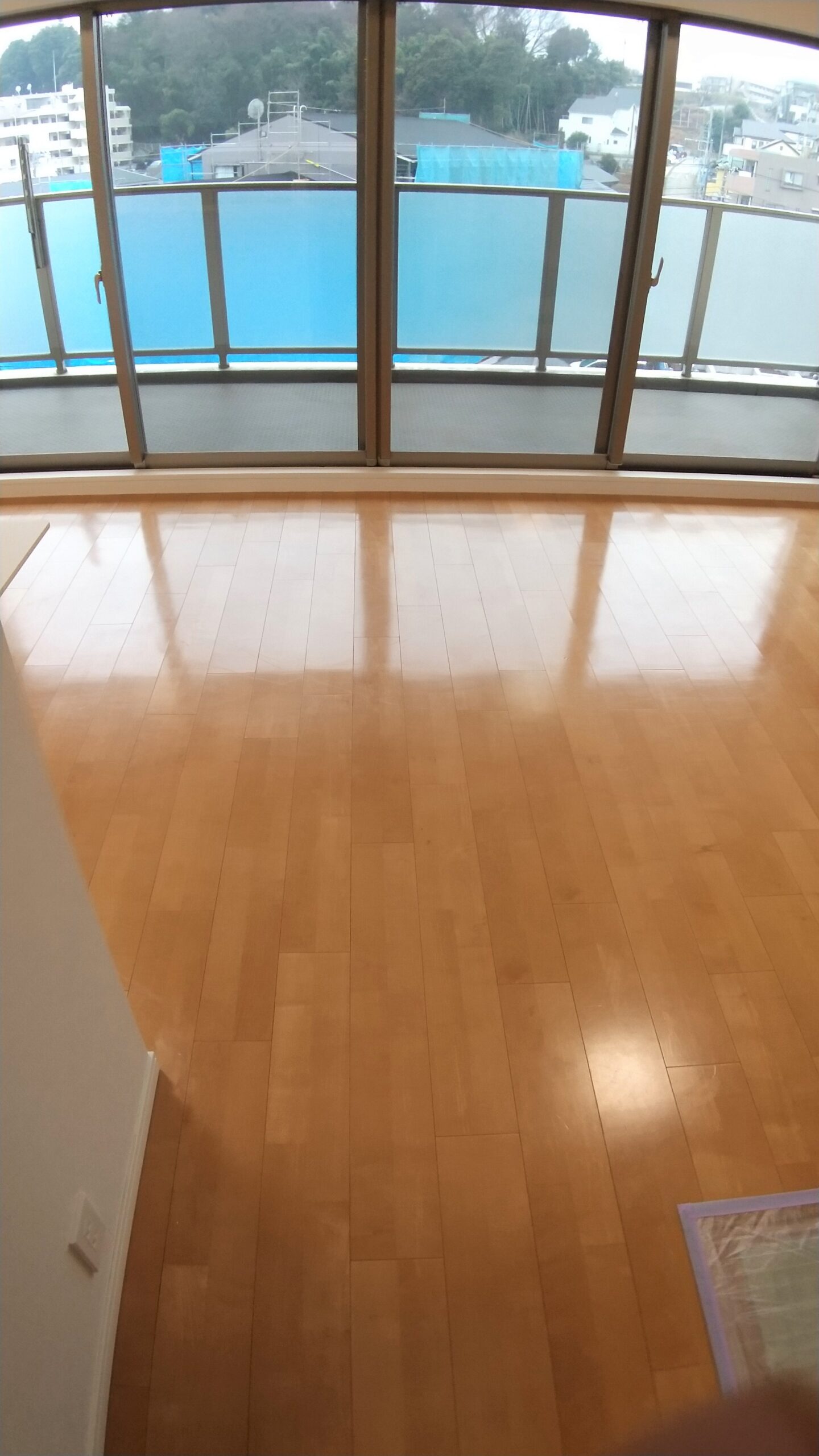 coatinghouse-kanagawa-kawasaki-chukomansion-before フロアコーティング施工事例 施工前|神奈川県川崎市 中古マンション D様邸の床の状態