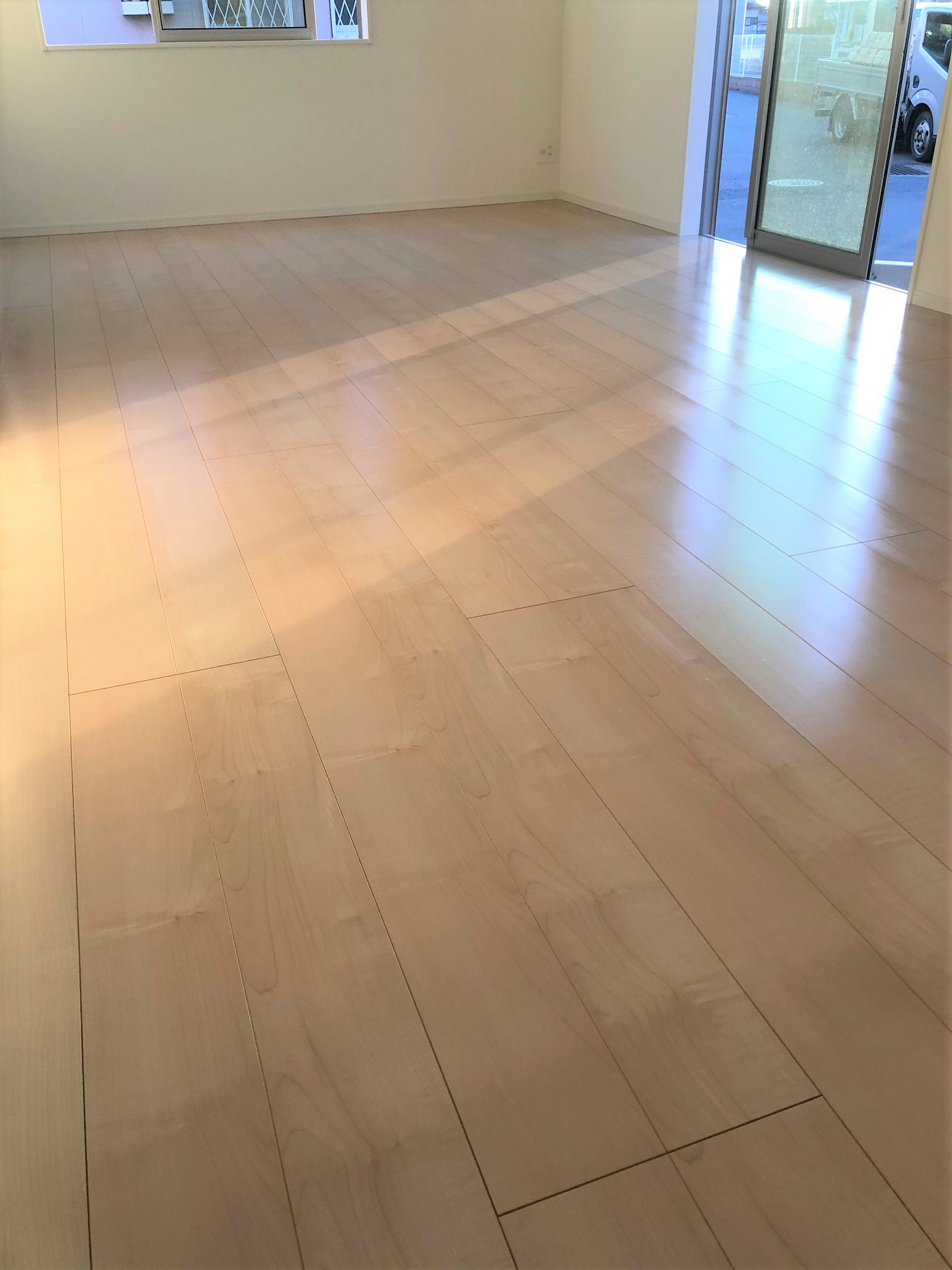coatinghouse-saitama-saitama-shinchikukodate-after フロアコーティング施工事例 施工後|埼玉県さいたま市 ご新築戸建て S様邸 コーティングハウス セラミックガラスフロアコーティング施工済み