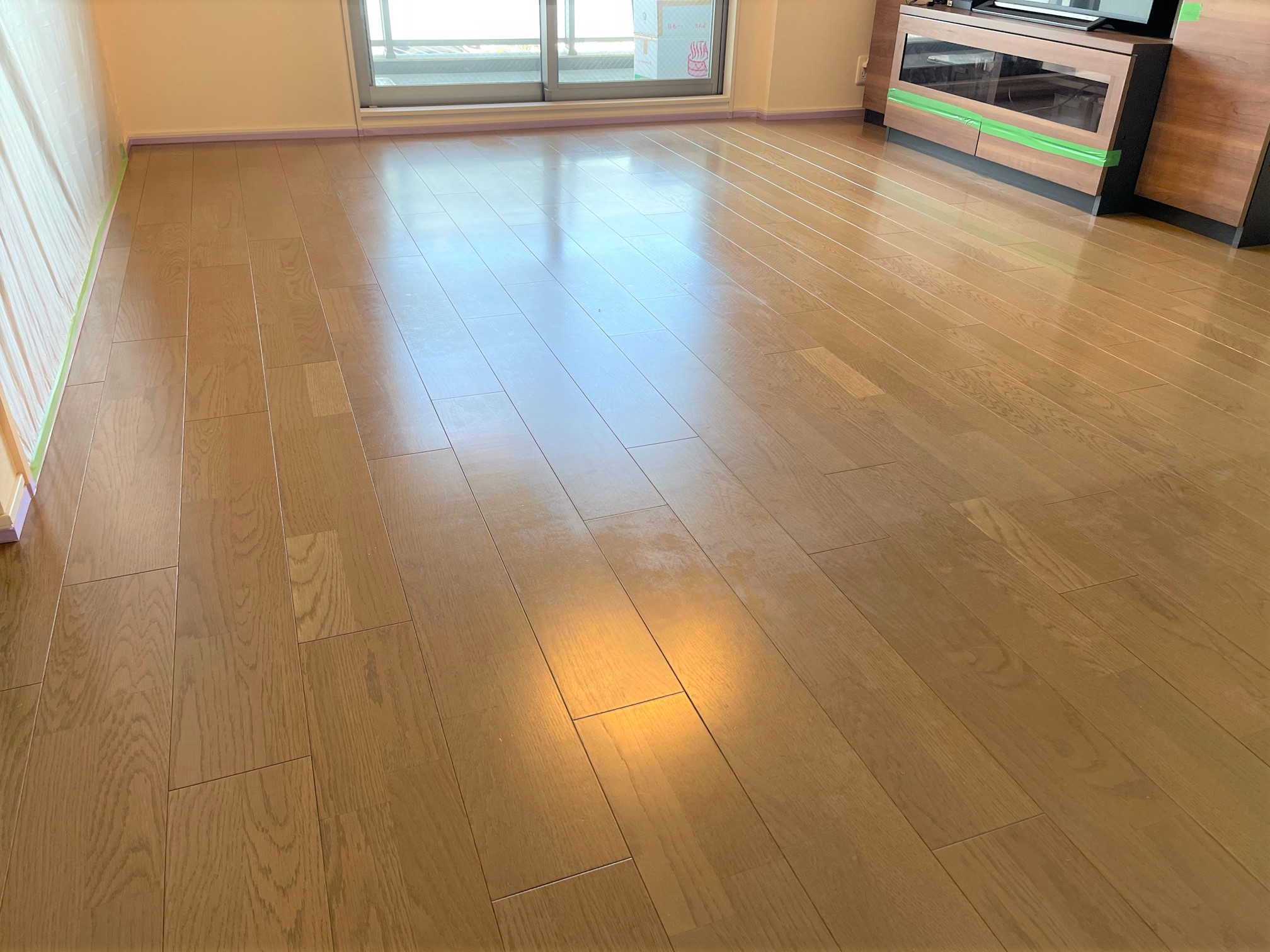 フロアコーティング施工事例 施工前｜千葉県千葉市 ご入居中マンション S様邸の床の状態