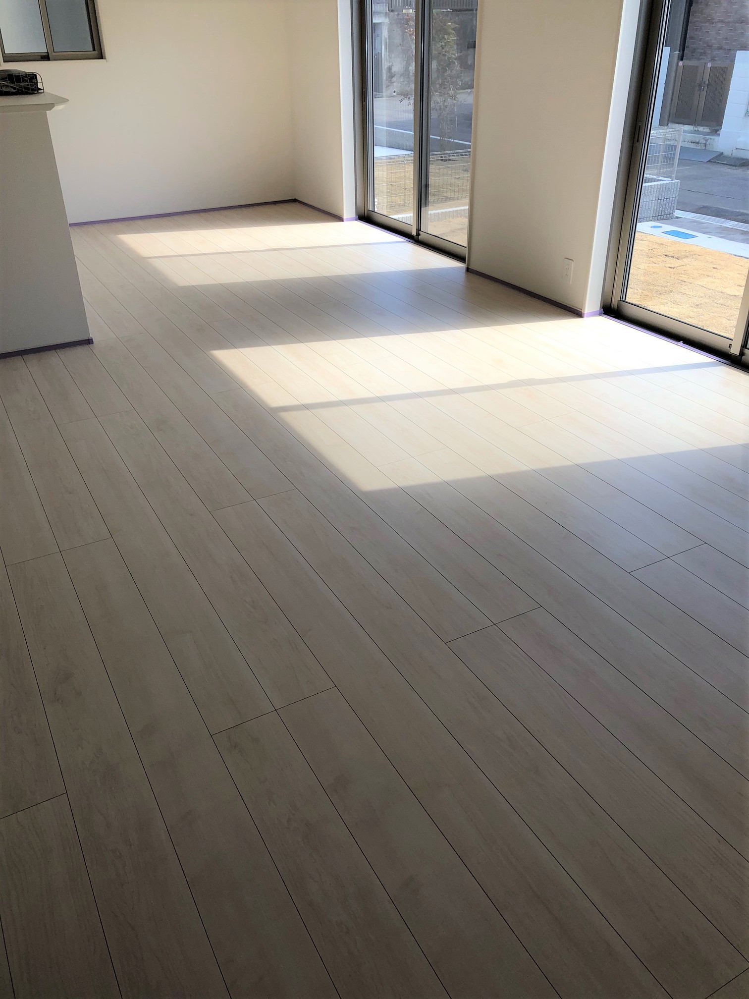 coatinghouse-fukuoka-fukuoka-shinchikukodate-before 福岡市フロアコーティング施工事例 施工前|福岡県福岡市 ご新築戸建て T様邸の床の状態