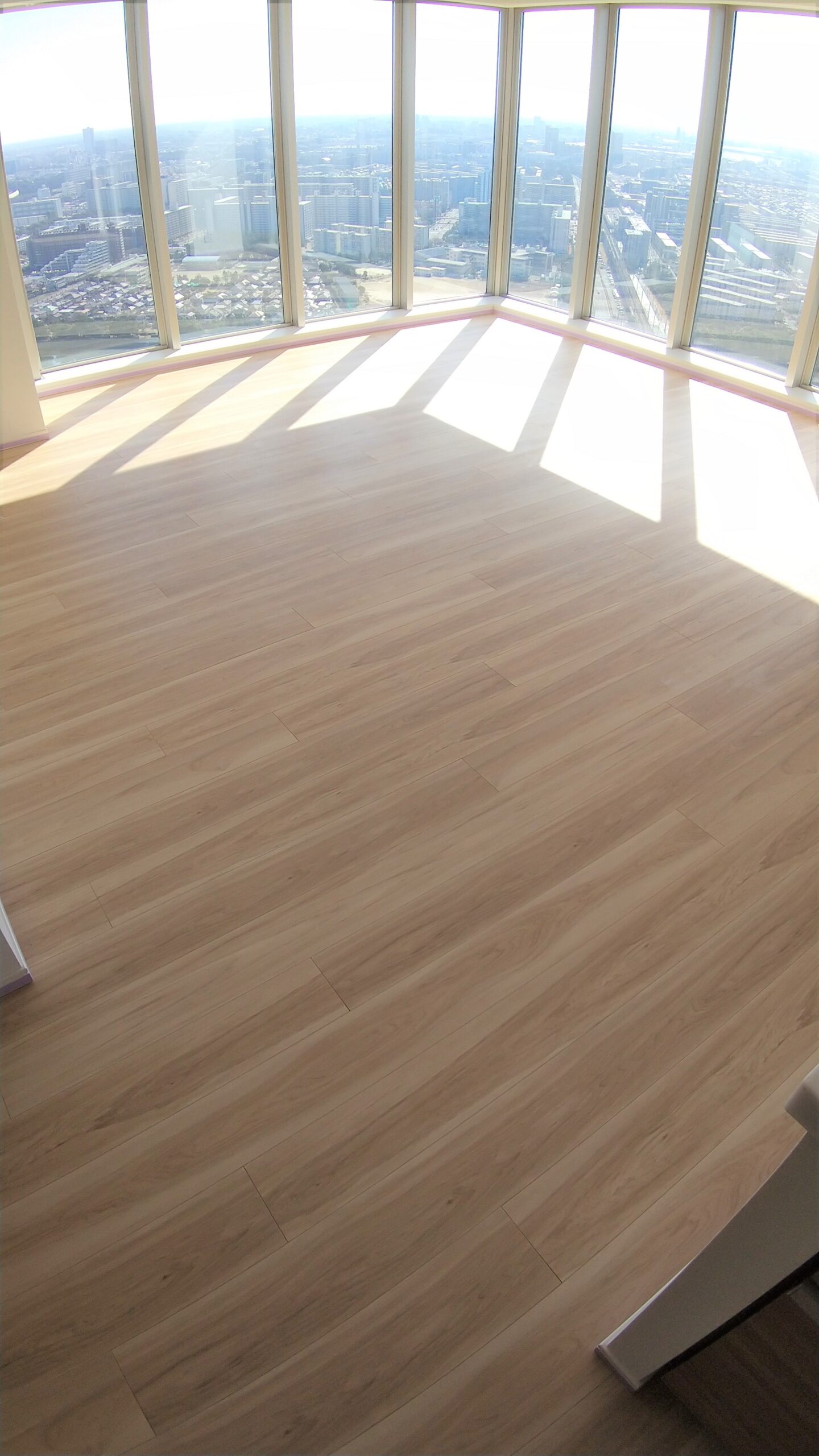 coatinghouse-tokyo-shibuya-shinchikumansion-before フロアコーティング施工事例 施工前|東京都渋谷区 ご新築マンション T様邸の床の状態