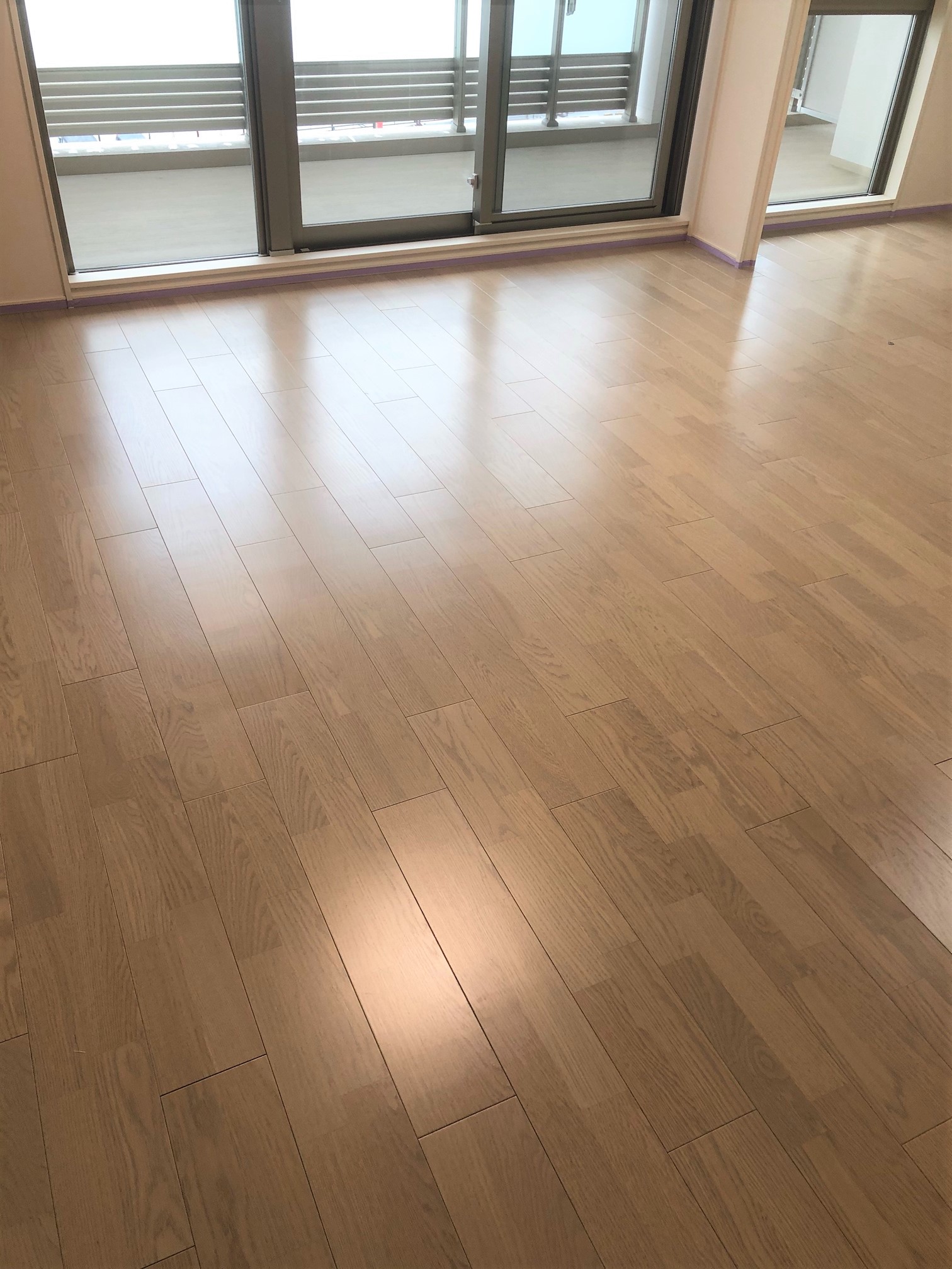 coatinghouse-saitama-misato-shinchikumansion-before フロアコーティング施工事例 施工前|埼玉県三郷市 ご新築マンション K様邸の床の状態