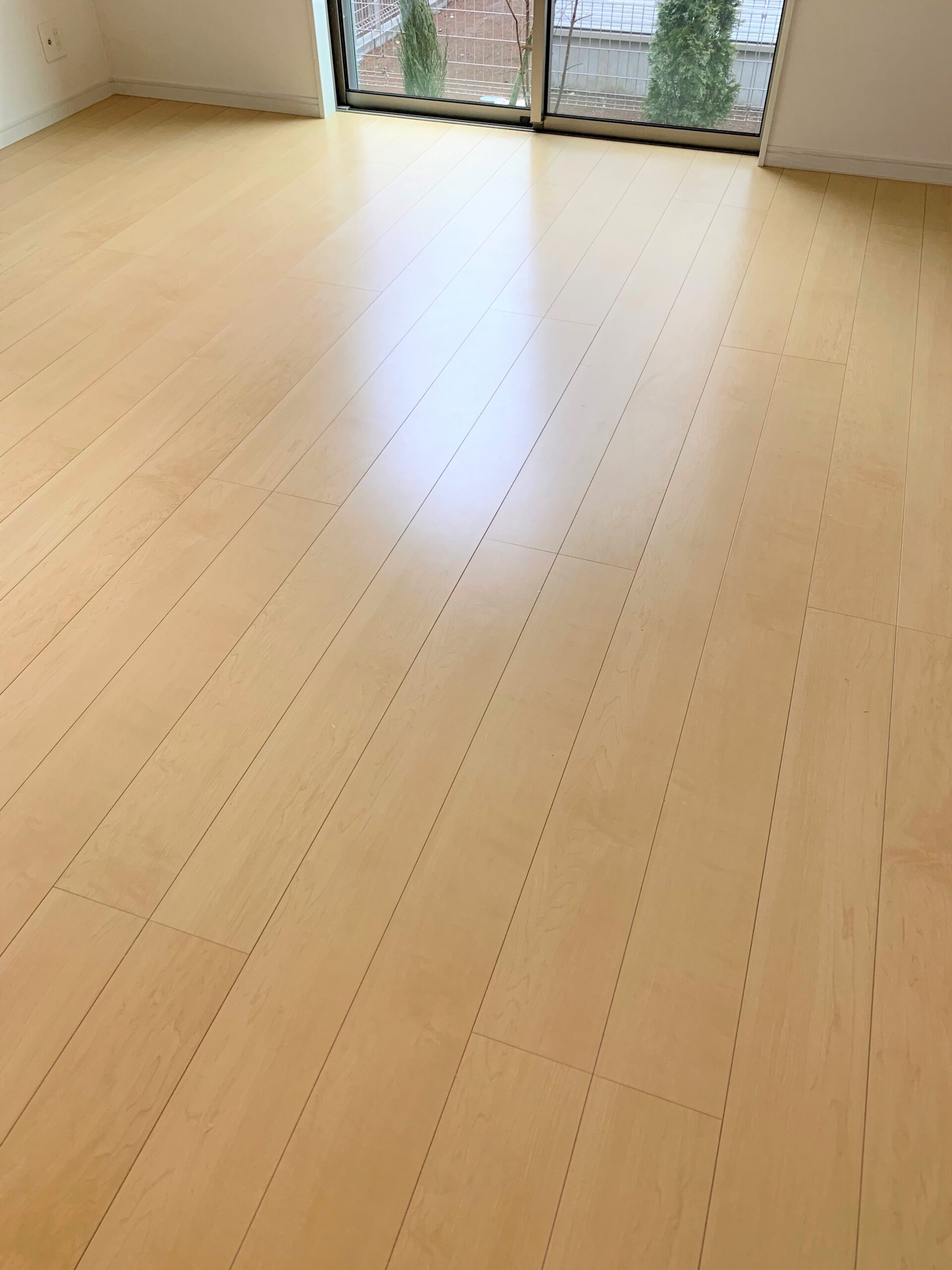 目黒区フロアコーティング施工事例 施工前｜東京都目黒区 ご新築マンション B様邸の床の状態