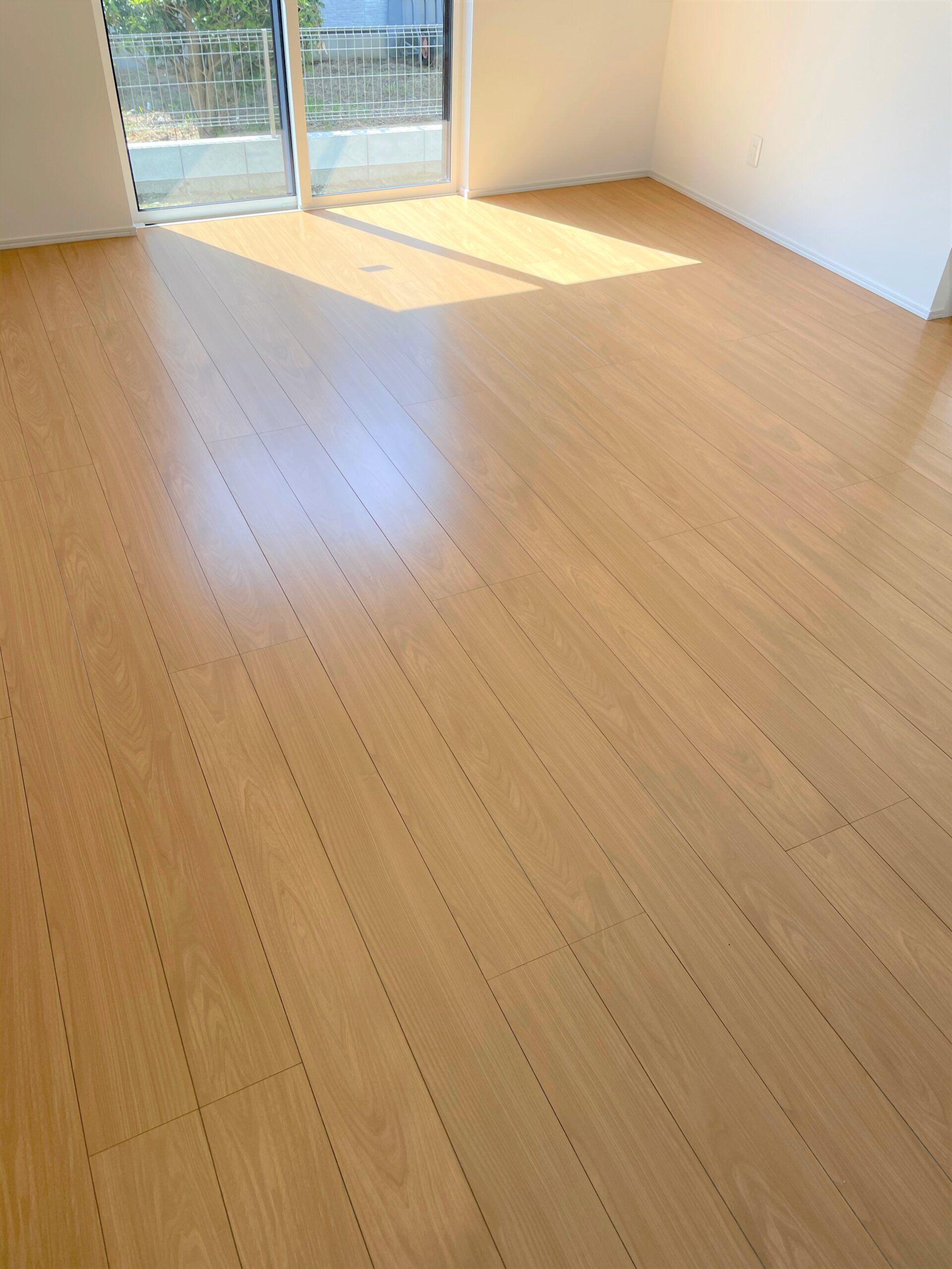 coatinghouse-fukuoka-fukuoka-shinchikukodate-before フロアコーティング施工事例 施工前|福岡県福岡市 ご新築戸建て T様邸の床の状態
