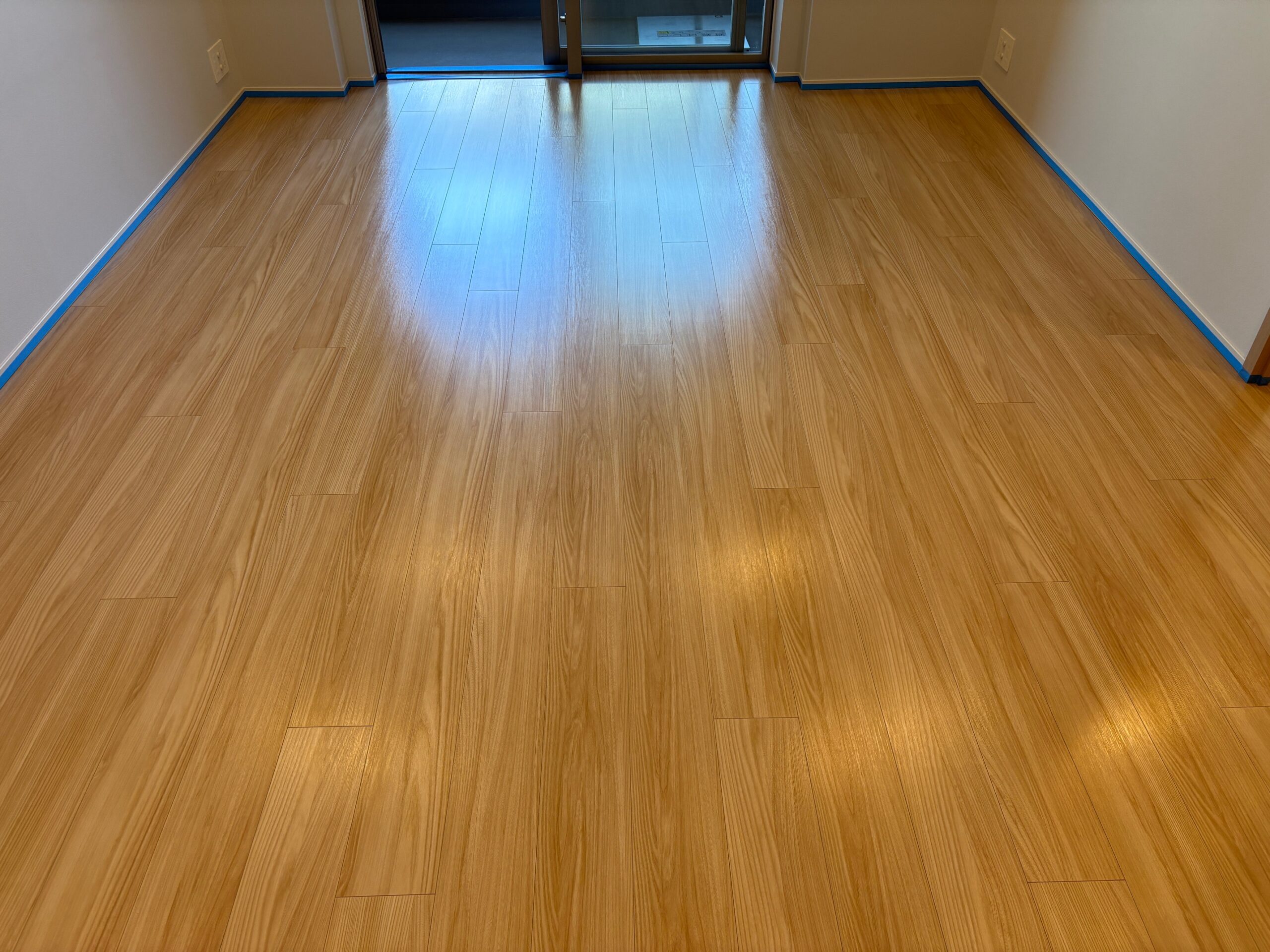 coatinghouse-tokyo-minato-shinchikumansion-after フロアコーティング施工事例 施工後|東京都港区 ご新築マンション Y様邸 コーティングハウス セラミックガラスフロアコーティング施工済み