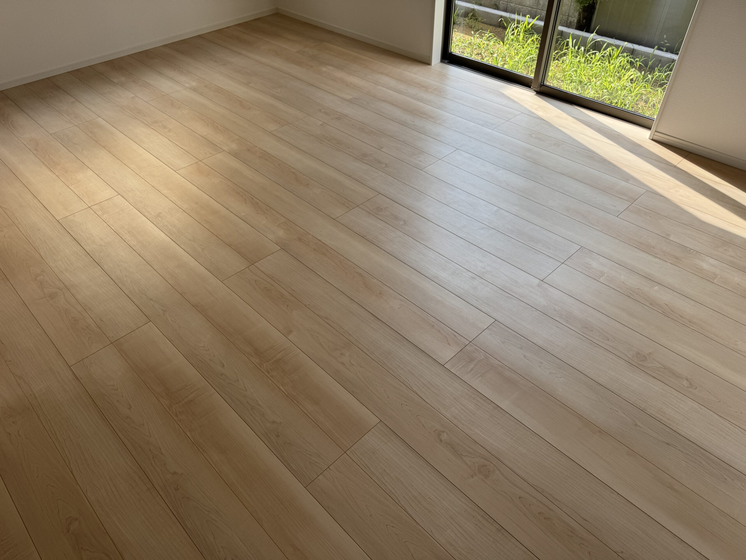 coatinghouse-fukuoka-fukuoka-shinchikukodate-before 福岡市フロアコーティング施工事例 施工前|福岡県福岡市 ご新築戸建て L様邸の床の状態