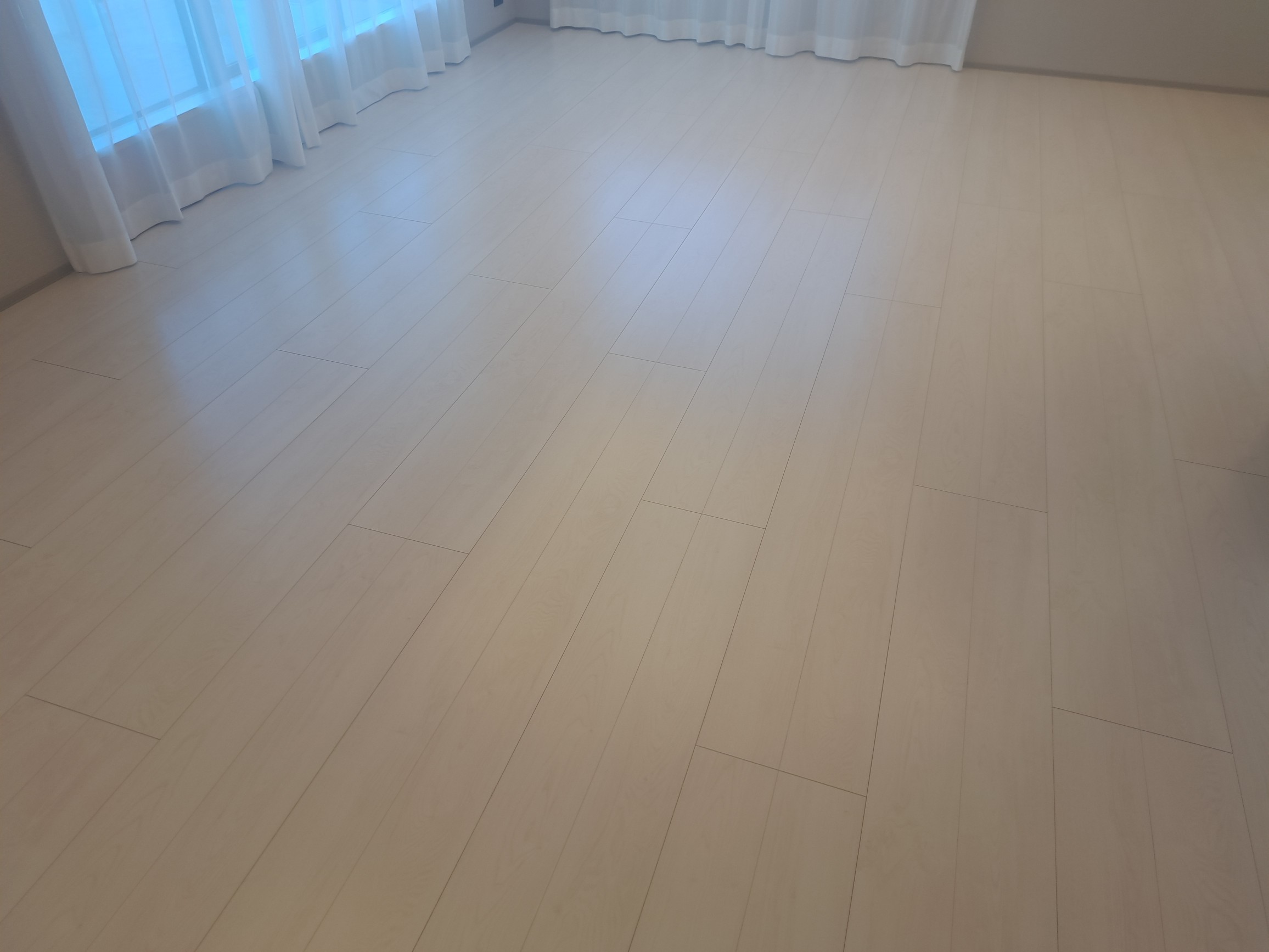coatinghouse-tokyo-setagaya-renovationmansion-after フロアコーティング施工事例 施工後|東京都世田谷区 リノベーション済みマンション O様邸 コーティングハウス セラミックガラスフロアコーティング施工済み