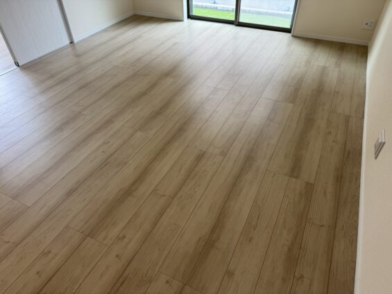 ワンニャンすべらんフロアコーティング_施工前