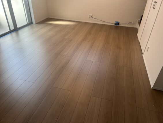 セラミックガラスフロアコーティング微光沢_前