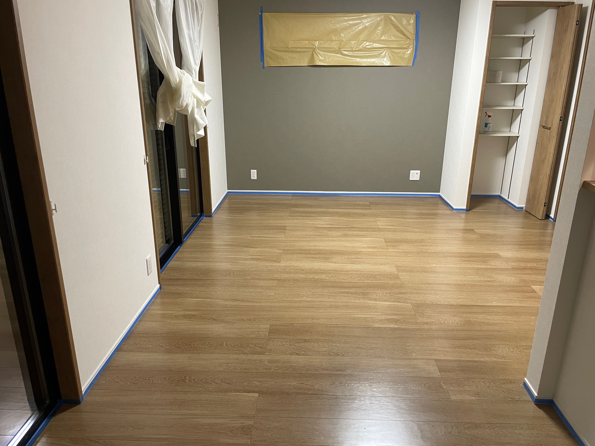 coatinghouse-chiba-kisarazu-shinchikukodate-after フロアコーティング施工事例 施工後|千葉県木更津市 ご新築戸建て I様邸 コーティングハウス ワンニャンすべらん施工済み