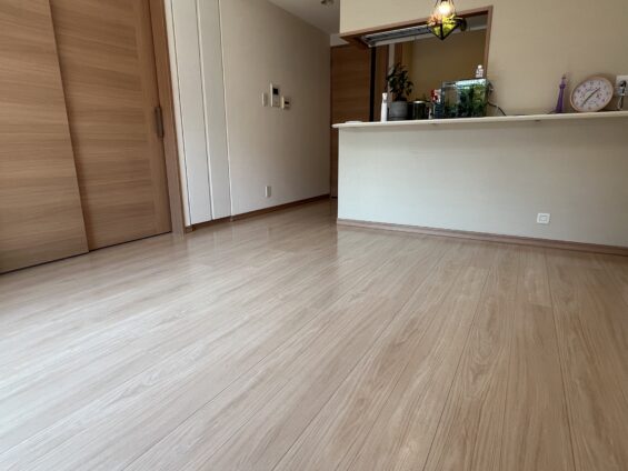 ガラスフロアコーティング_施工後