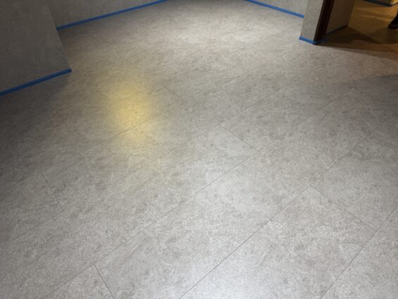 ワンニャンすべらんフロアコーティング_施工前