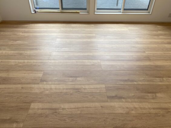 ワンニャンすべらんフロアコーティング_施工前