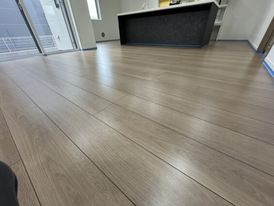 ワンニャンすべらんフロアコーティング_施工後