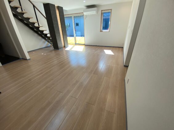 ワンニャンすべらんフロアコーティング_施工後