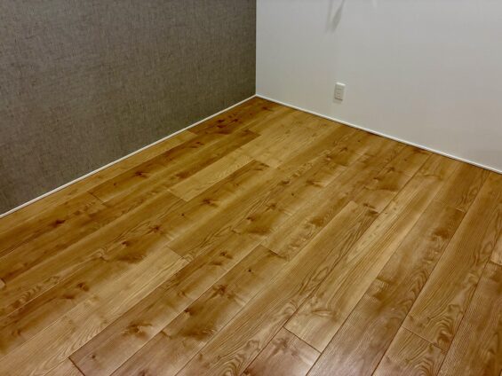 ワンニャンすべらんフロアコーティング_施工後