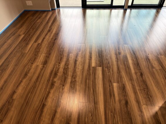 ワンニャンすべらんフロアコーティング_施工前