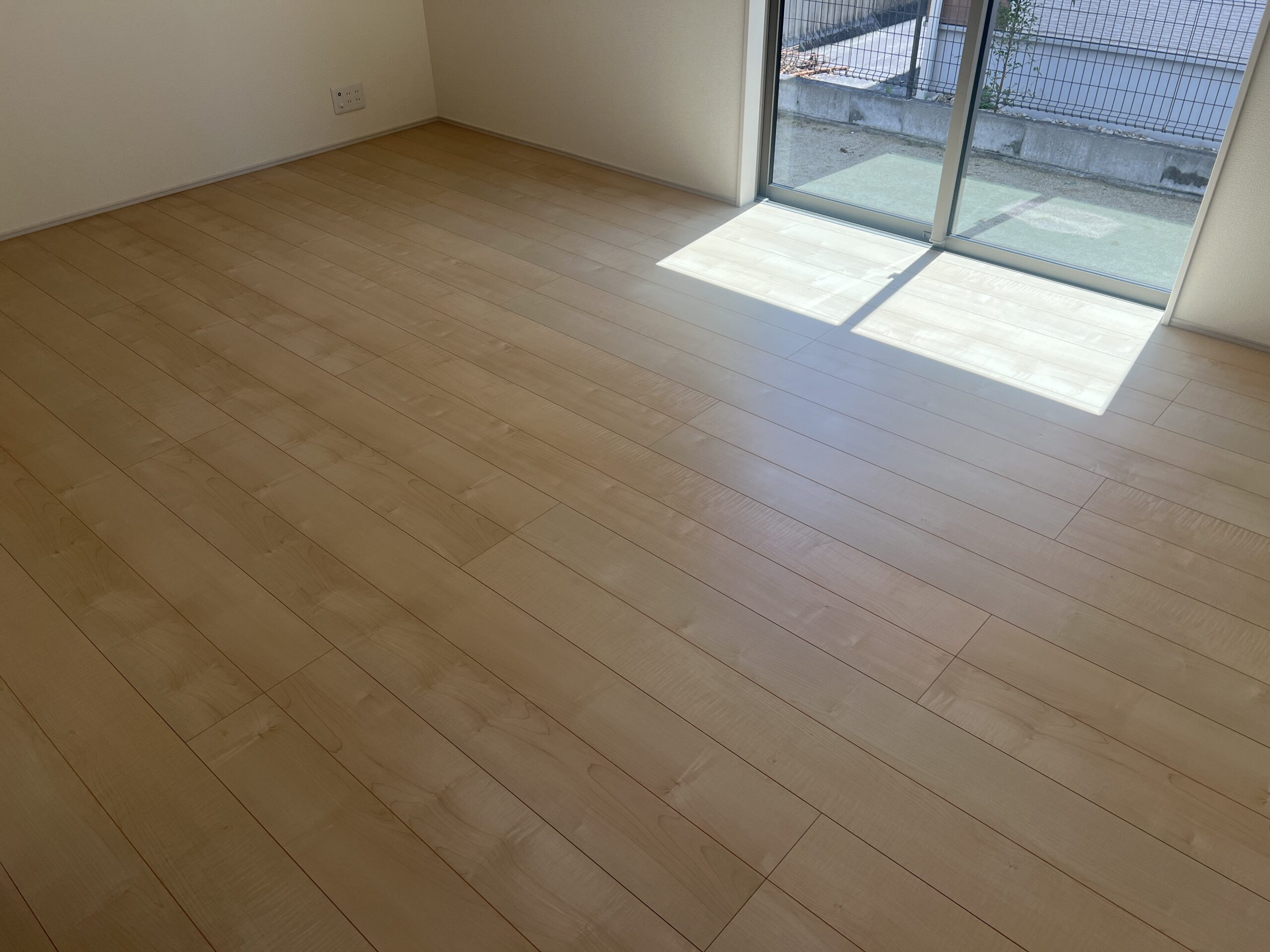 フロアコーティング施工事例 施工前｜宮城県多賀城市 ご新築戸建て N様邸の床の状態