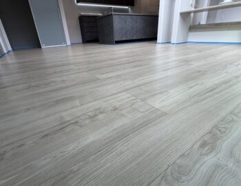 セラミックガラスフロアコーティング微光沢_施工後