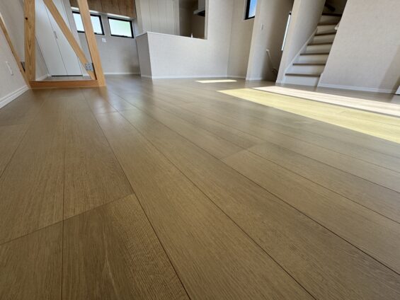 ワンニャンすべらんフロアコーティング_施工前