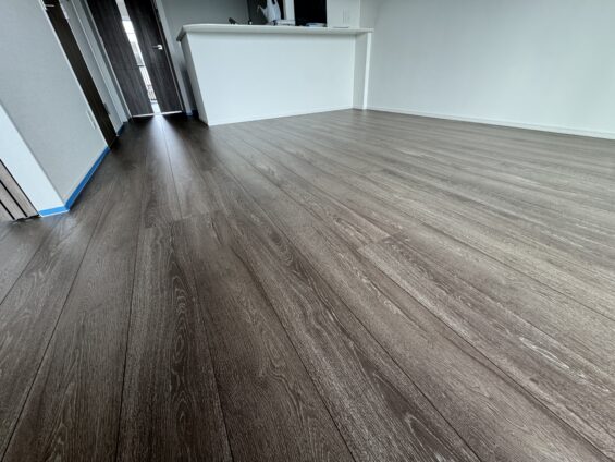 ワンニャンすべらんフロアコーティング_施工前