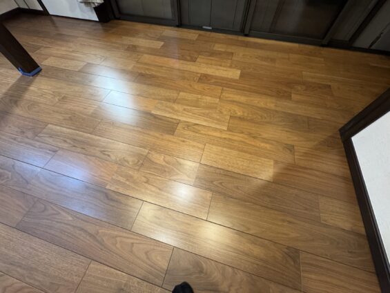 ワンニャンすべらんフロアコーティング_施工後