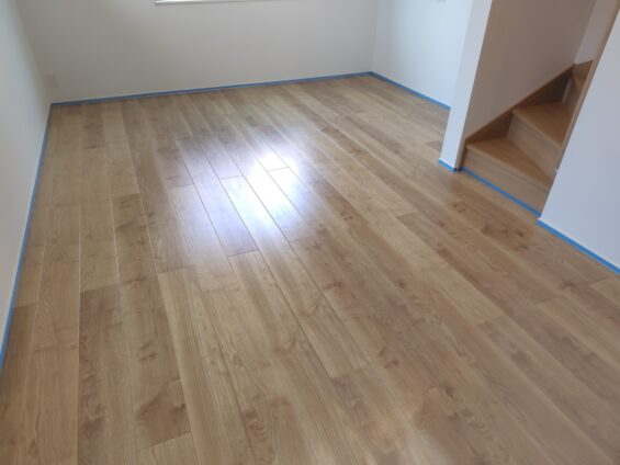 セラミックガラスフロアコーティング光沢_施工後