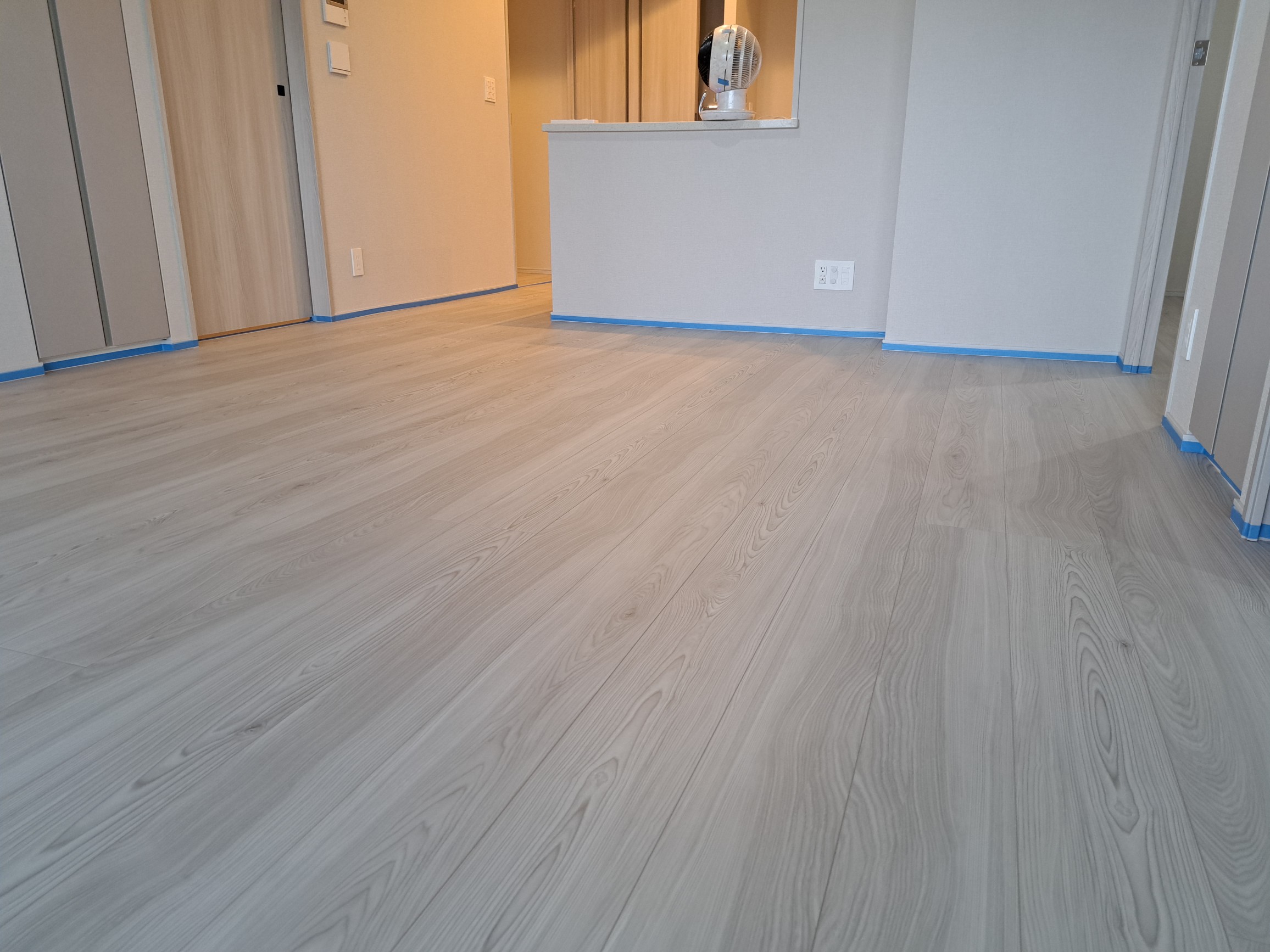 coatinghouse-tokyo-itabashi-shinchikumansion-before フロアコーティング施工事例 施工前|東京都板橋区 ご新築マンション O様邸の床の状態