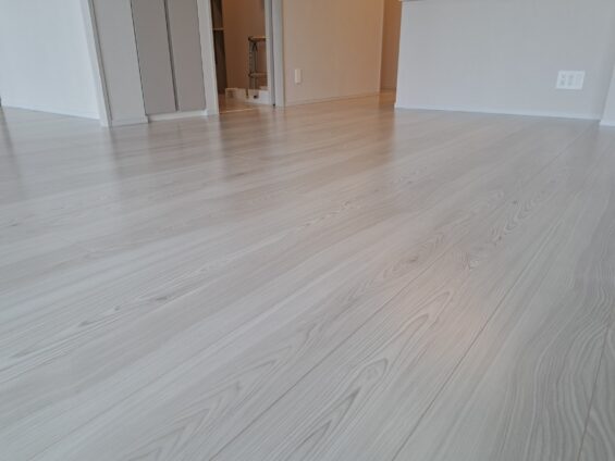 セラミックガラスフロアコーティング微光沢_施工後