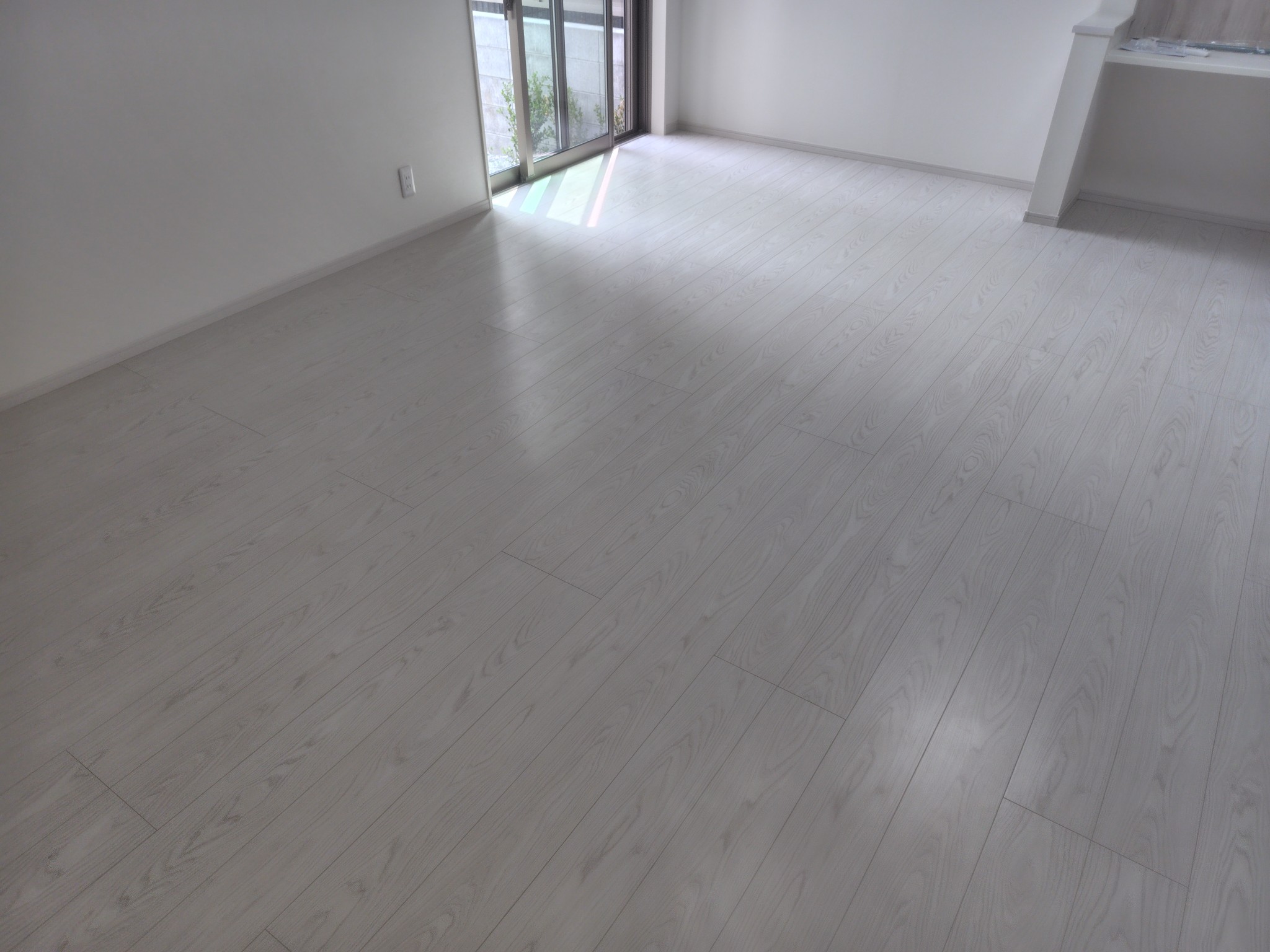 coatinghouse-kanagawa-sagamihara-shinchikukodate-before 相模原フロアコーティング施工事例 施工前|神奈川県相模原市 ご新築戸建て T様邸の床の状態
