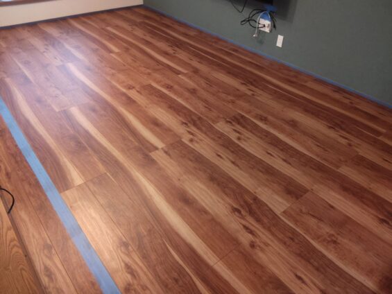 ワンニャンすべらんフロアコーティング_施工前