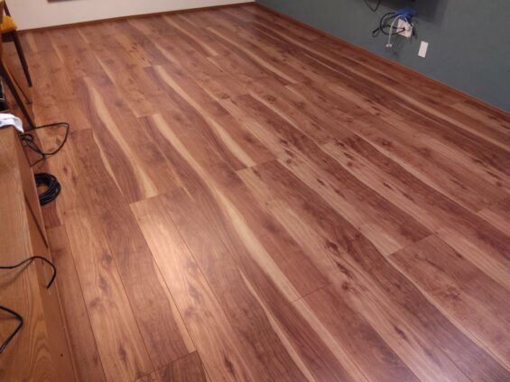 ワンニャンすべらんフロアコーティング_施工後