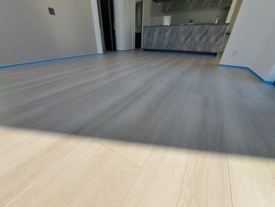 八街市フロアコーティング施工事例 施工前|千葉県八街市 ご新築戸建て N様邸の床の状態