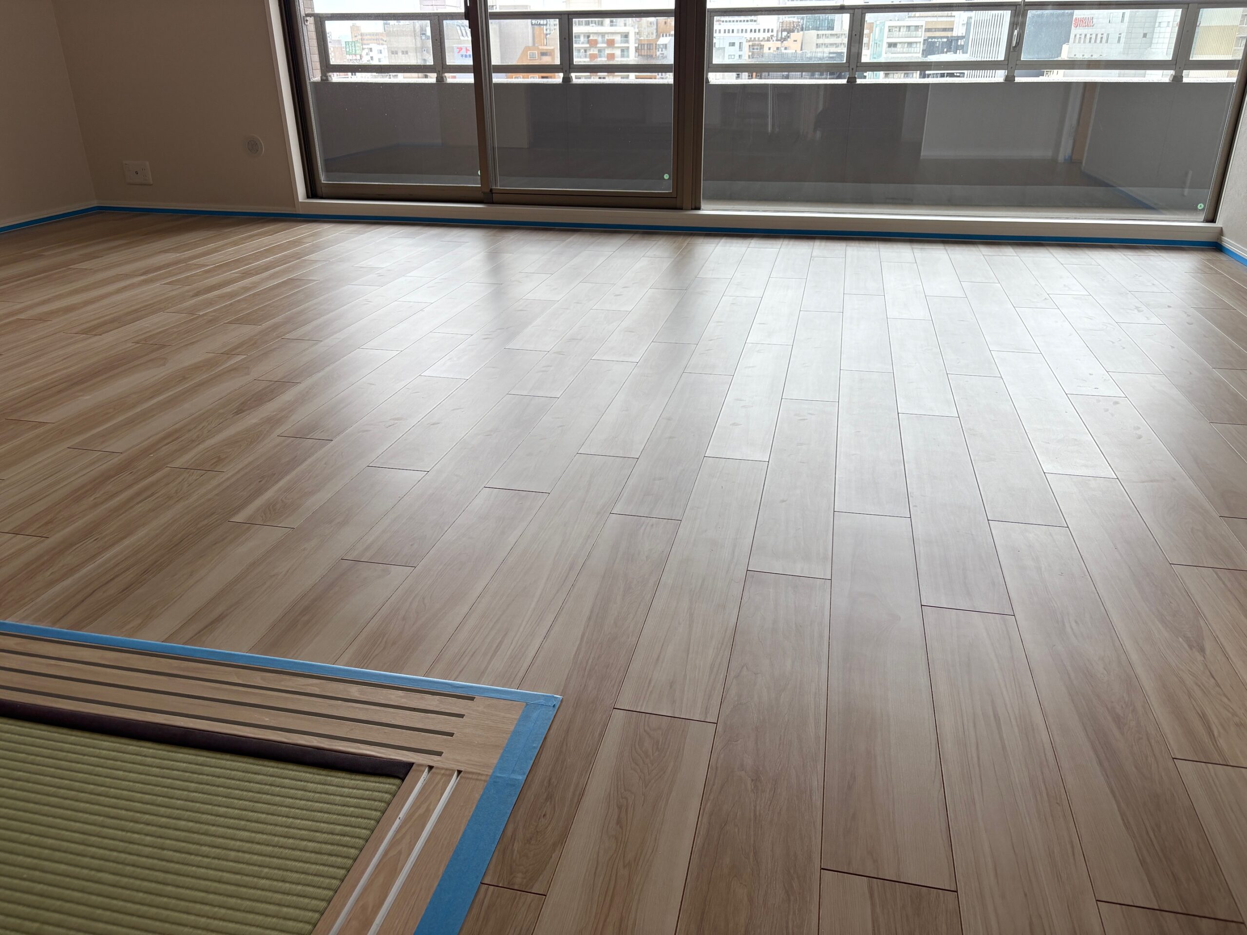 coatinghouse-kagoshima-kagoshima-renovationmansion-before 鹿児島フロアコーティング施工事例 施工前|鹿児島県鹿児島市 リノベーション済みマンション B様邸の床の状態