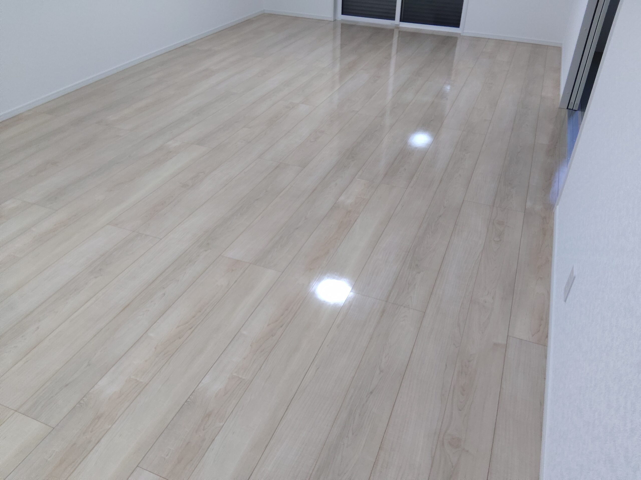 coatinghouse-kagoshima-kagoshima-shinchikukodate-after フロアコーティング施工事例 施工後|鹿児島県鹿児島市 ご新築戸建て L様邸 コーティングハウス シリコンフロアコーティング施工済み