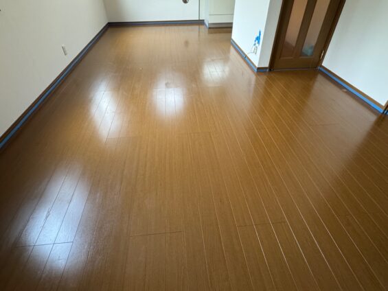 川口市フロアコーティング施工事例 施工前｜埼玉県川口市 中古戸建て S様邸の床の状態