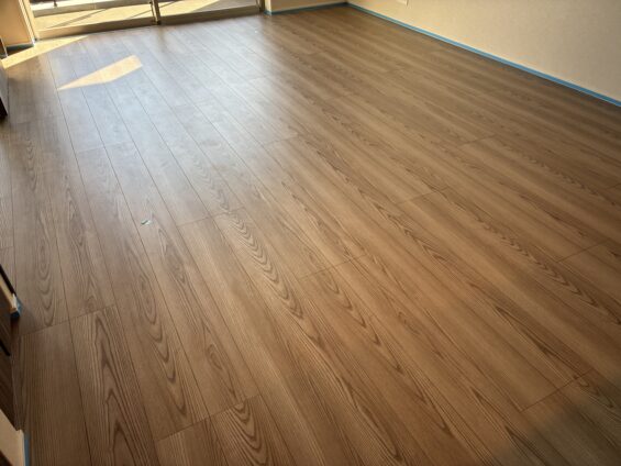 和光市フロアコーティング施工事例 施工前|埼玉県和光市 ご新築マンション O様邸の床の状態