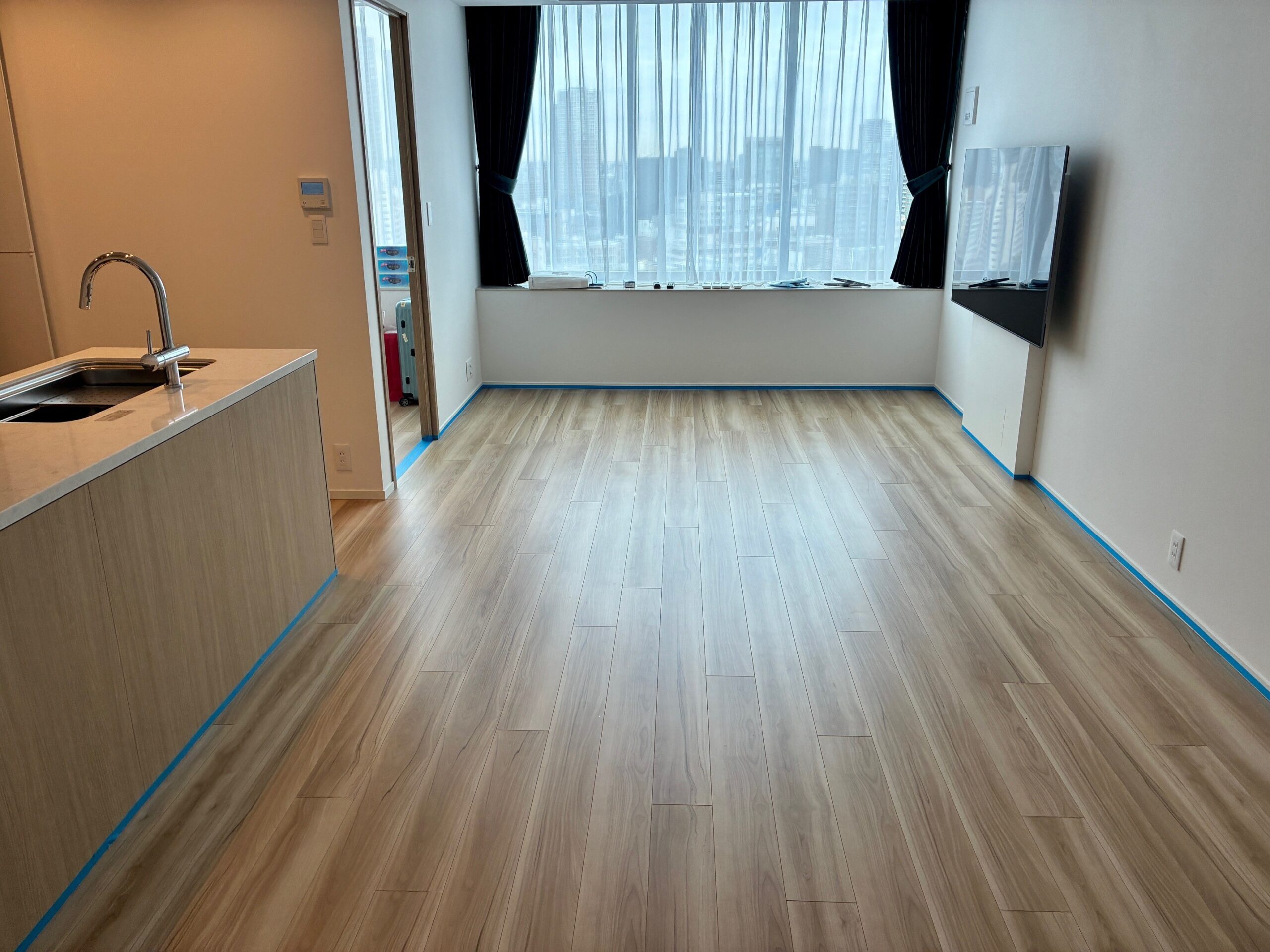 フロアコーティング施工事例 施工前｜東京都千代田区 ご新築マンション Y様邸の床の状態