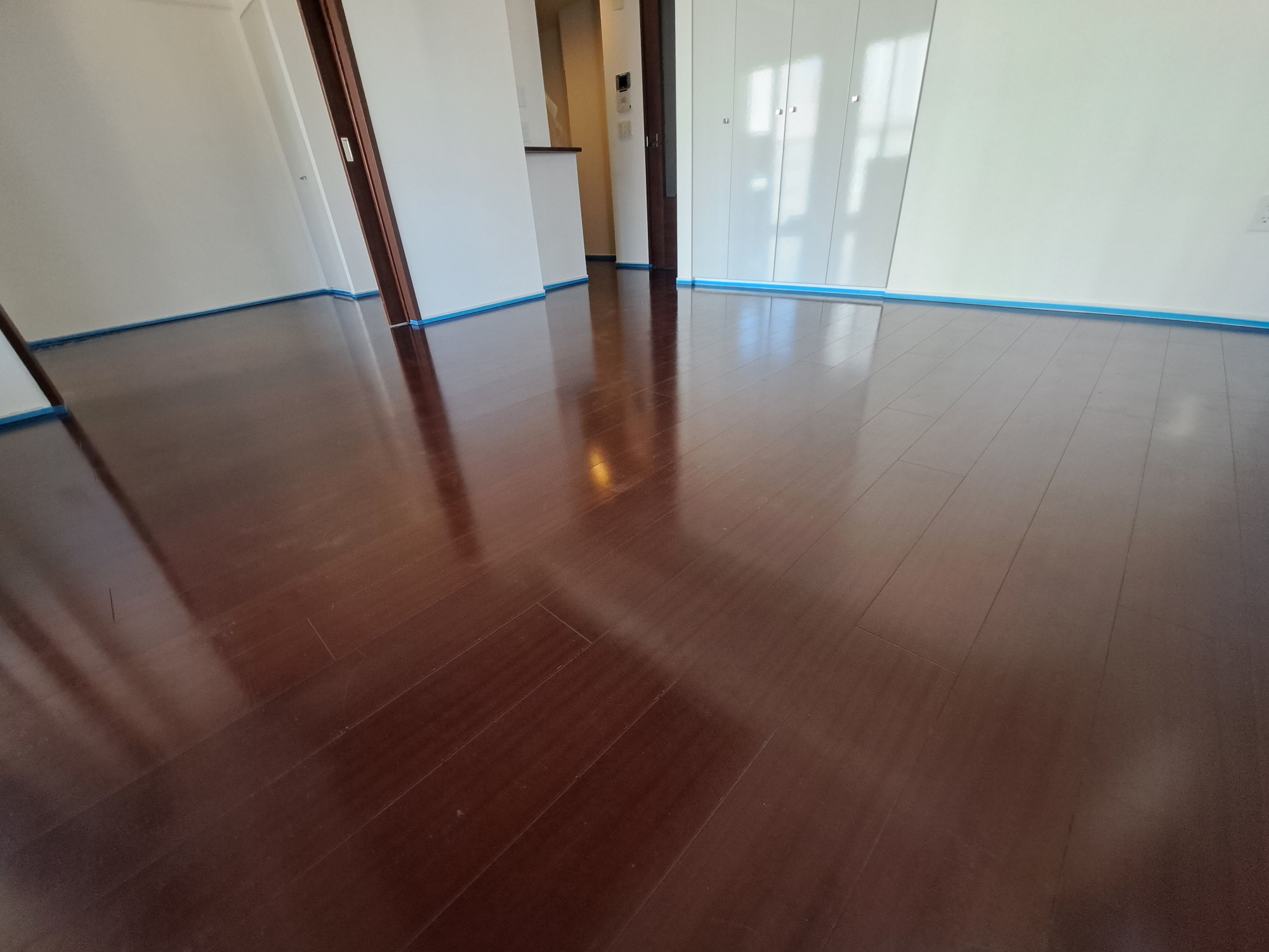 coatinghouse-tokyo-minato-nyukyomansion-before フロアコーティング施工事例 施工前|東京都港区 ご入居中マンション H様邸の床の状態