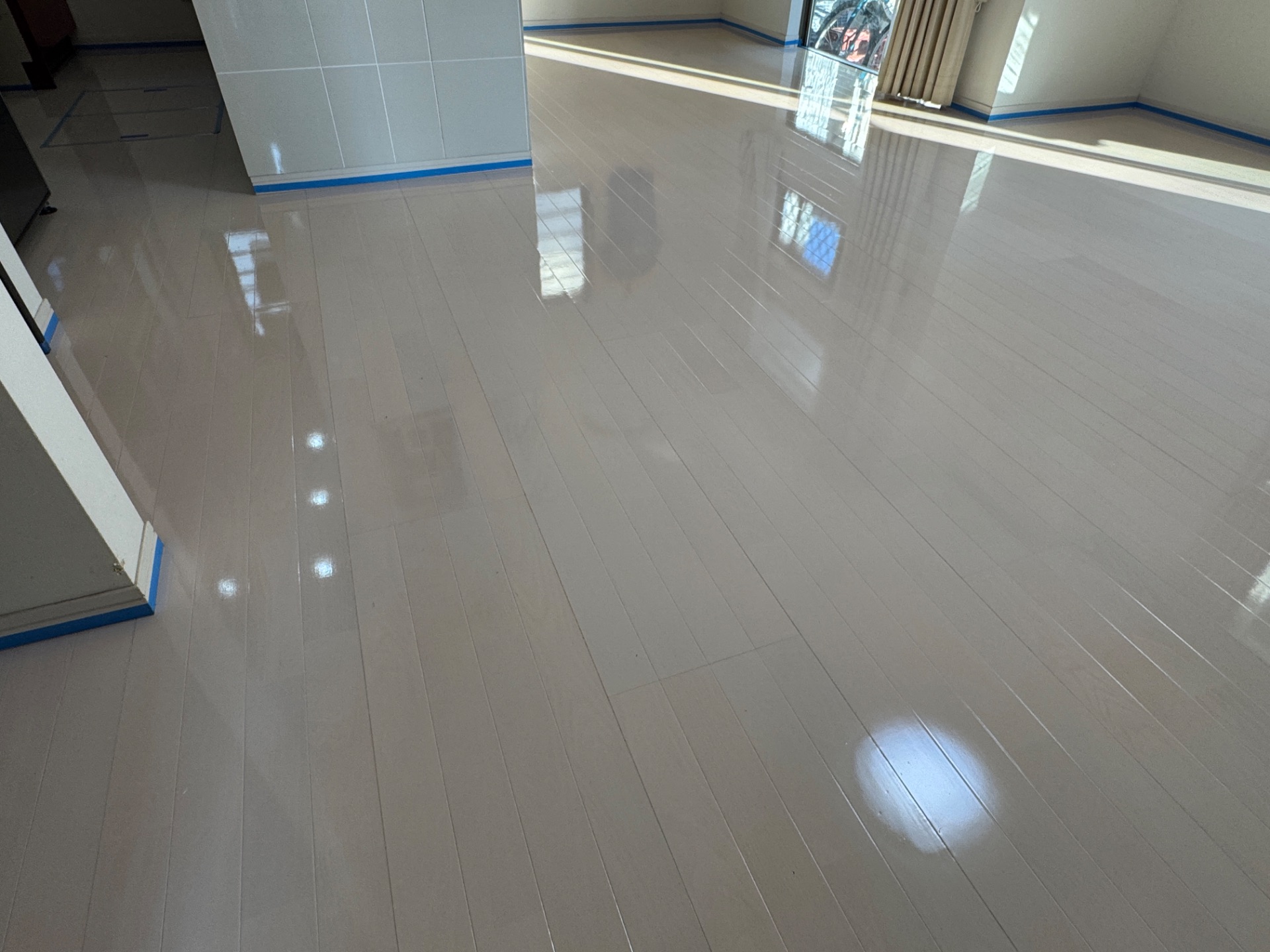 coatinghouse-tokyo-nyukyokodate-after フロアコーティング施工事例 施工後|東京都武蔵村 ご入居中戸建て I様邸 コーティングハウス シリコンフロアコーティング施工済み