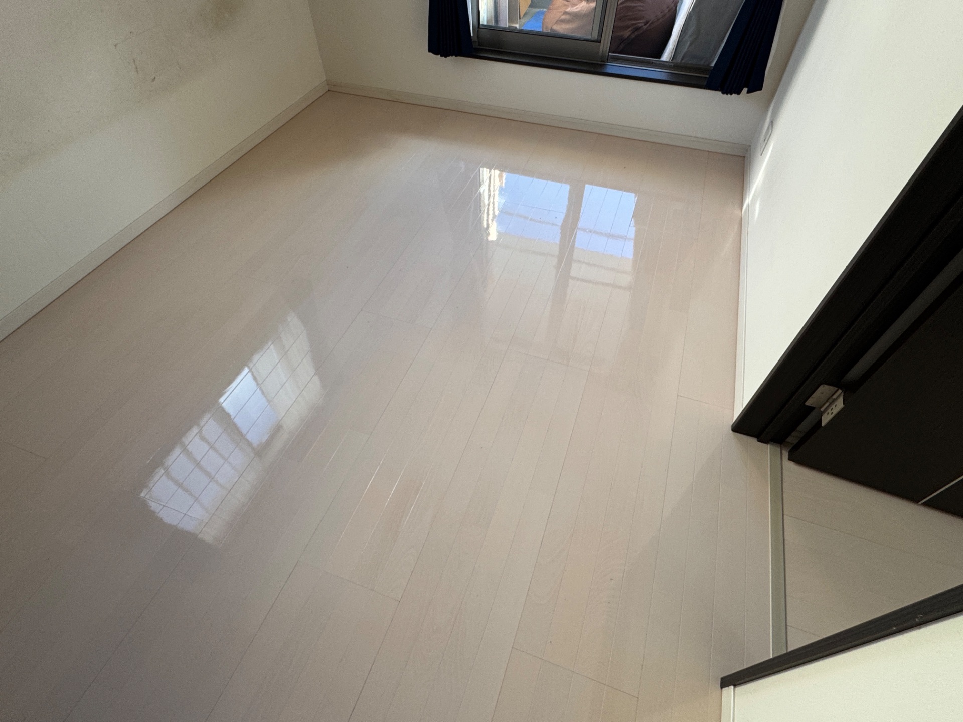 coatinghouse-tokyo-nyukyokodate-after フロアコーティング施工事例 施工後|東京都武蔵村 ご入居中戸建て I様邸 コーティングハウス シリコンフロアコーティング施工済み