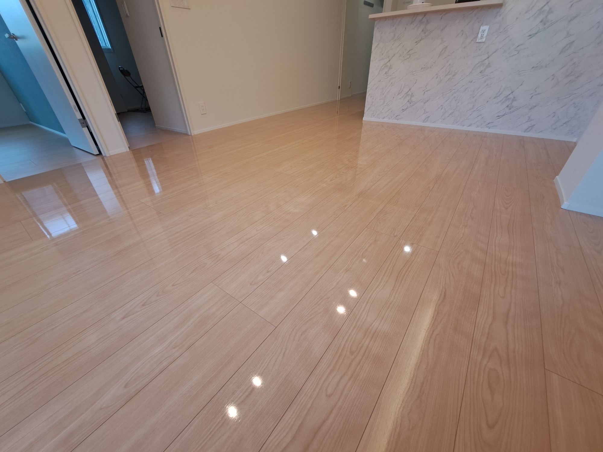 coatinghouse-tokyo-sumida-shinchikumansion-after フロアコーティング施工事例 施工後|東京都墨田区 ご新築マンション H様邸 コーティングハウス シリコンフロアコーティング施工済み