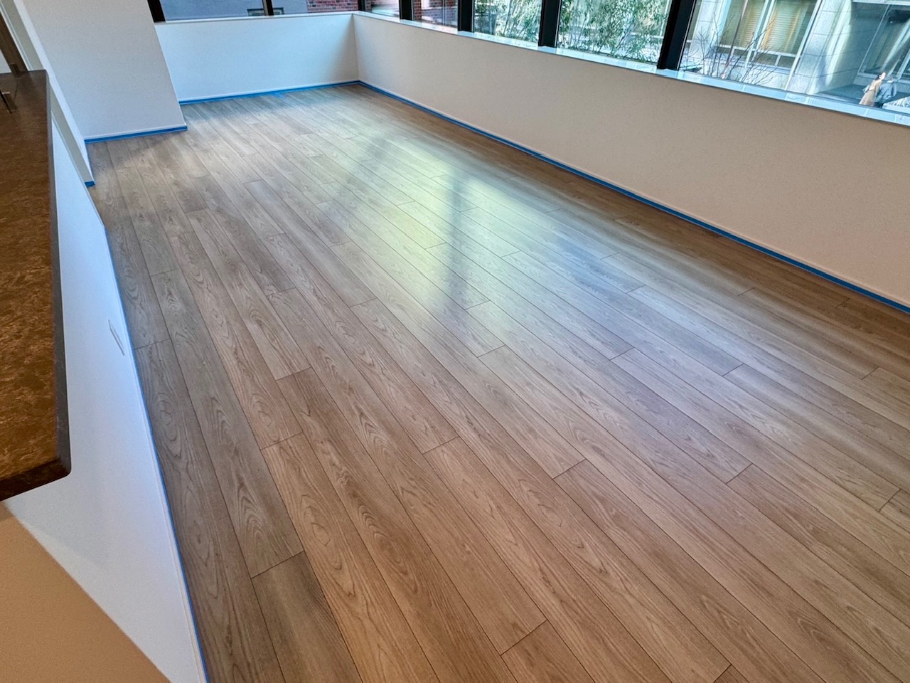 coatinghouse-tokyo-chiyoda-shinchikumansion-before フロアコーティング施工事例 施工前|東京都千代田区 ご新築マンション A様邸の床の状態