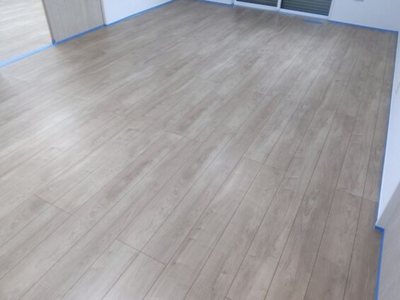 福岡市フロアコーティング施工事例 施工前|福岡県福岡市 ご新築戸建て L様邸の床の状態