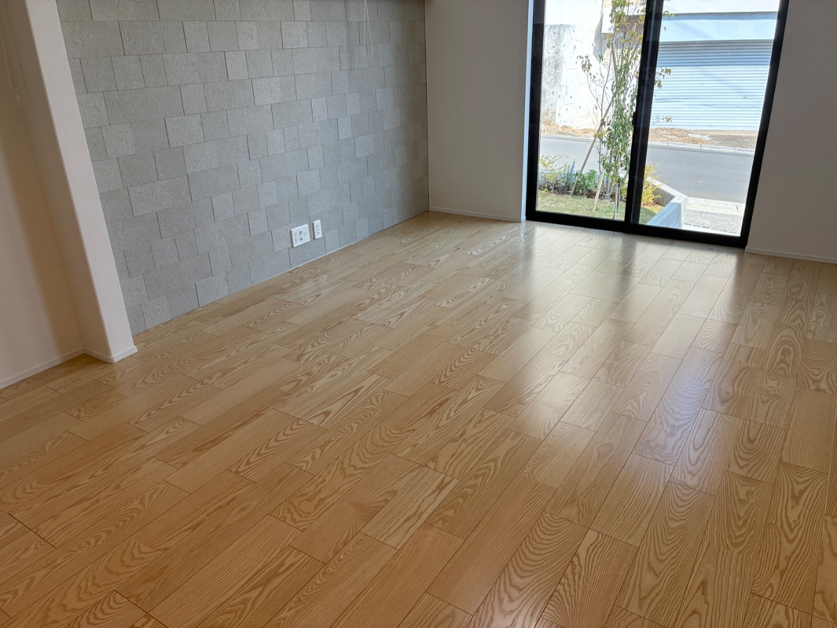 フロアコーティング施工事例 施工後｜埼玉県さいたま市 ご新築戸建て N様邸 コーティングハウス セラミックガラスフロアコーティング施工済み
