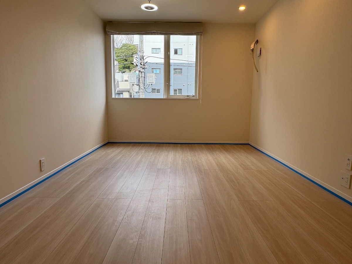 フロアコーティング施工事例 施工前｜東京都文京区 ご新築戸建て W様邸の床の状態